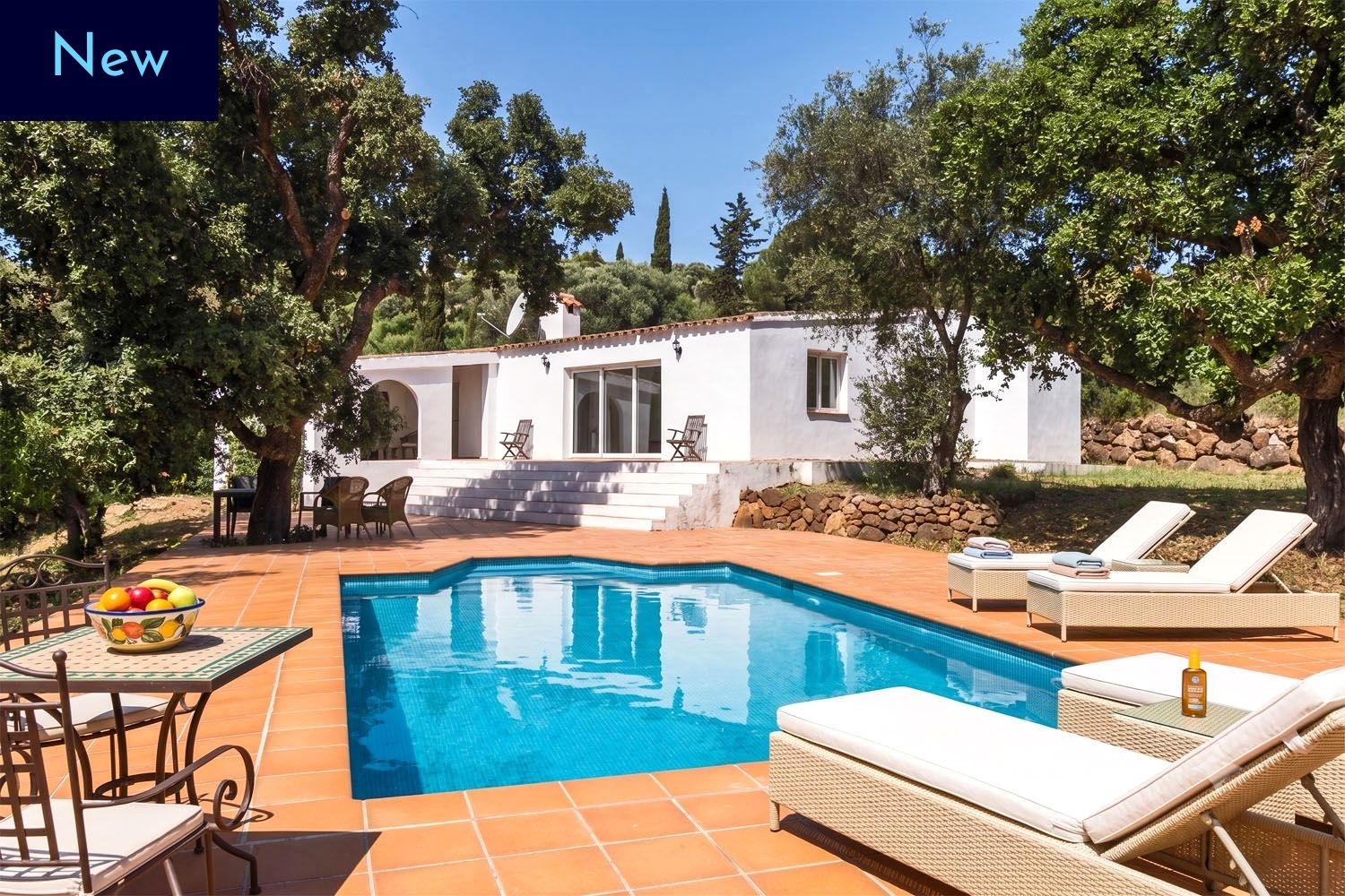HERMOSA FINCA ENTRE CASARES Y MANILVA