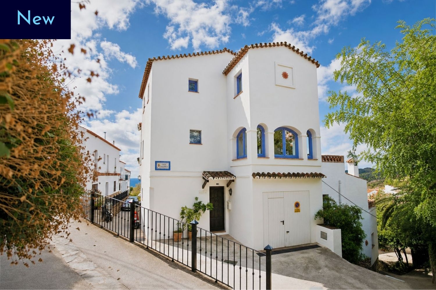 CHARMING & CHARACTERFUL WITH LOVELY VIEWS 